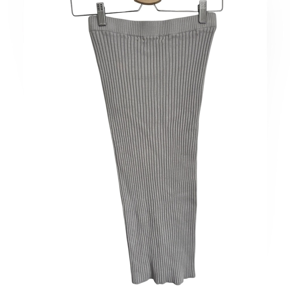 Ribbed Knit Midi Skirt - Gray